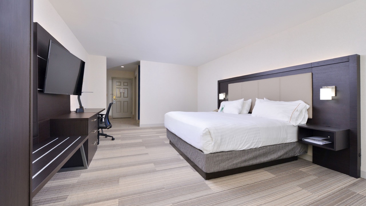 Photo of Bedroom in Mystic