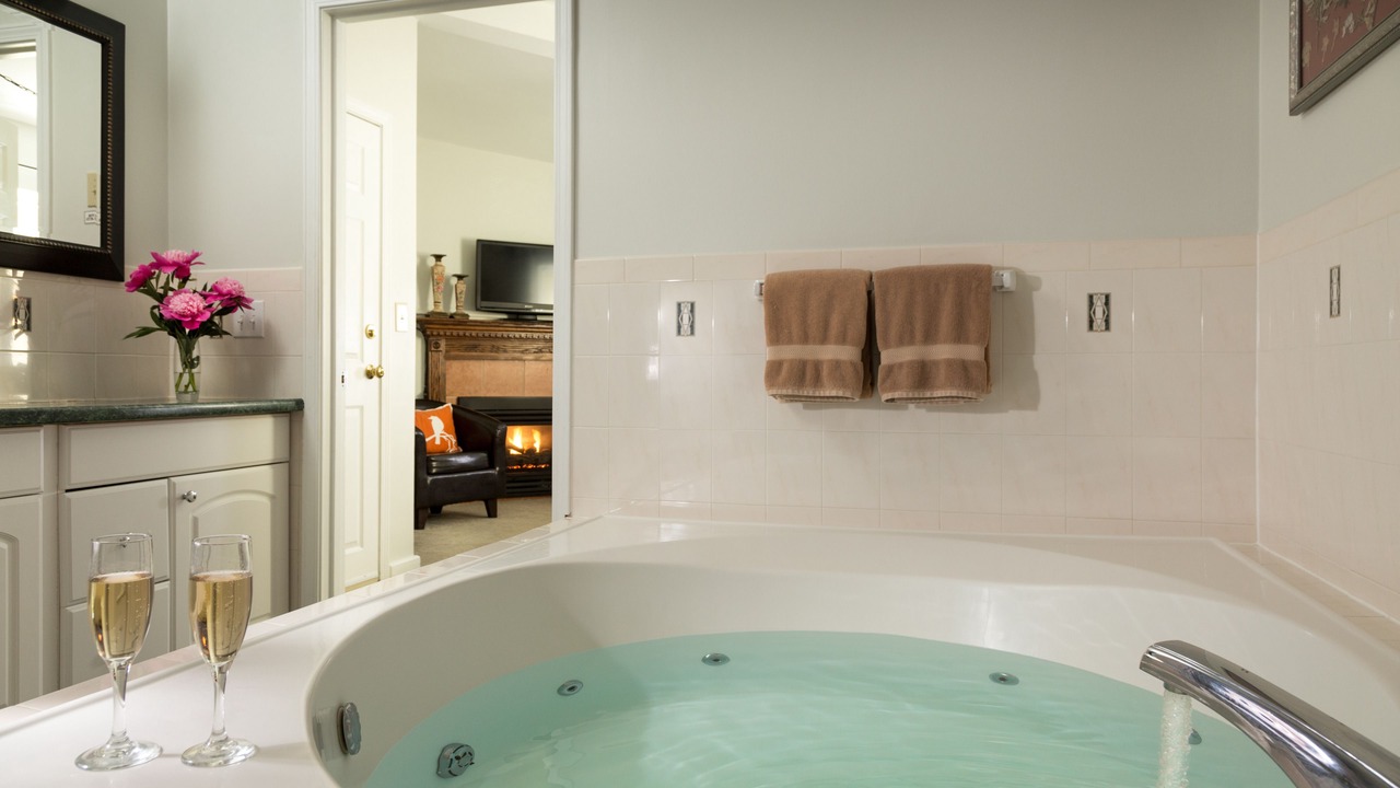 Photo of Bathroom in Off Broadway