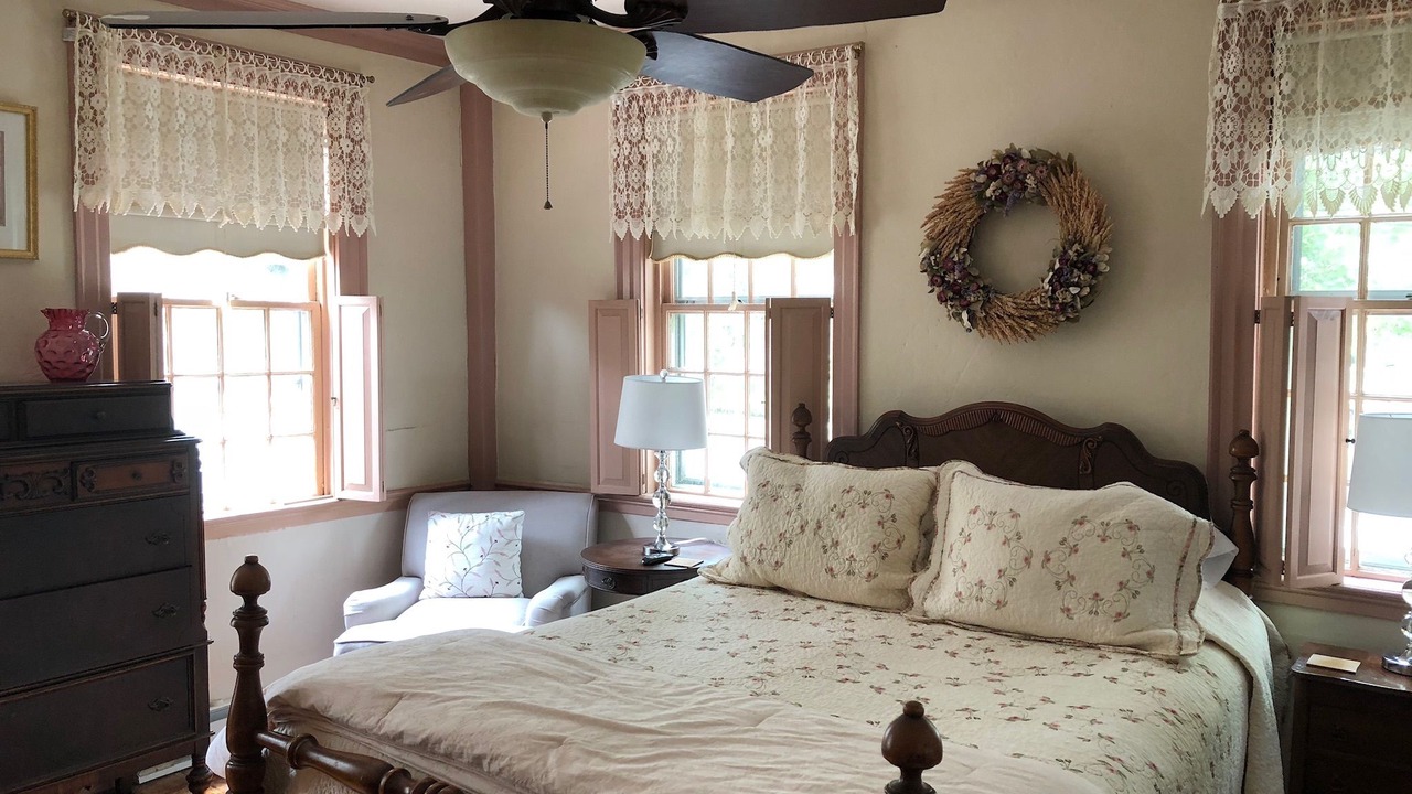 Photo of Bedroom in Bristol