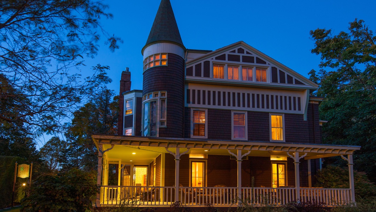 Photo of Outdoor in Bellevue Avenue Historic District