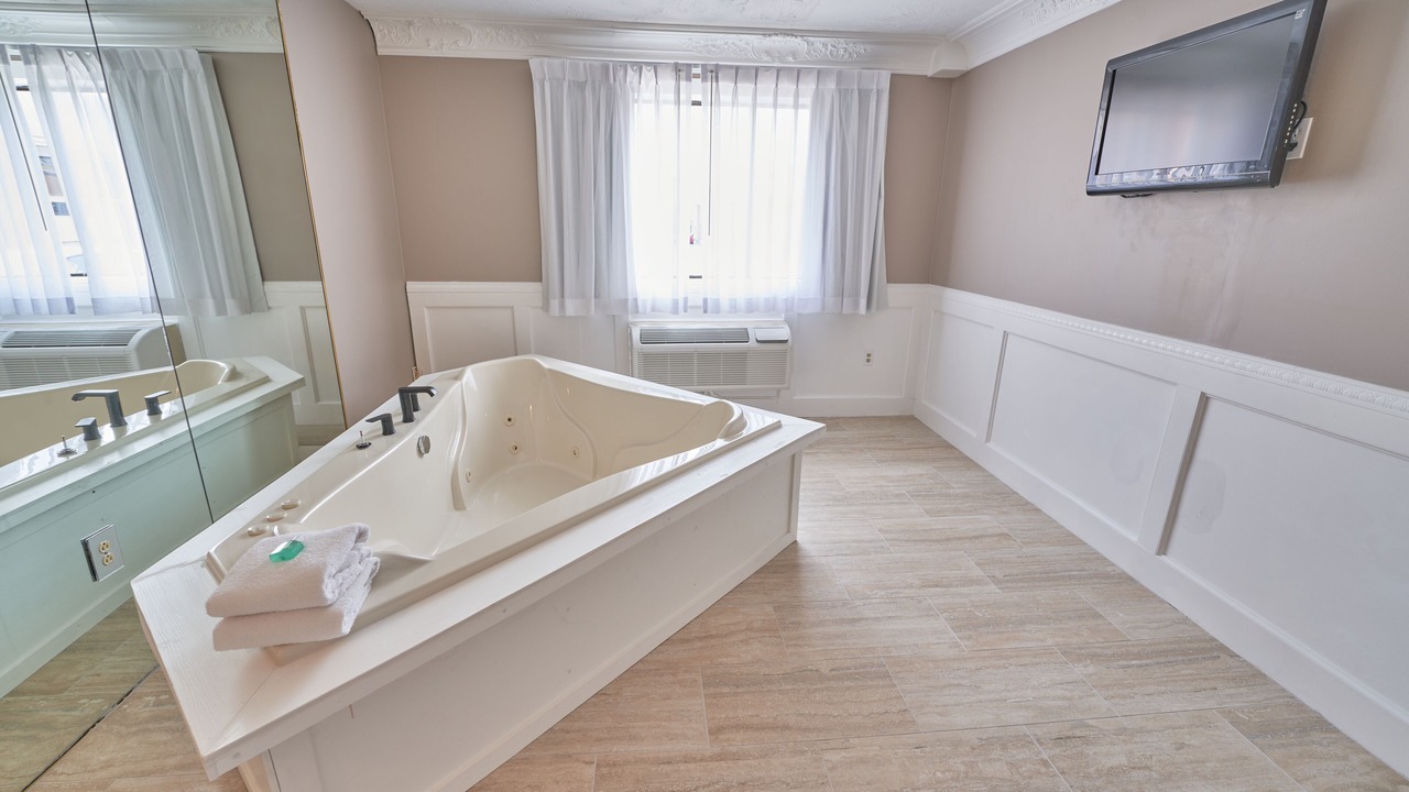 Photo of Bedroom in Main Street Hyannis