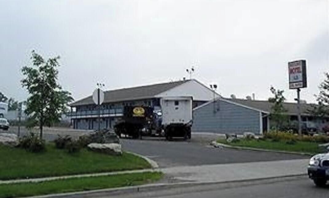 Photo of Outdoor in Milford