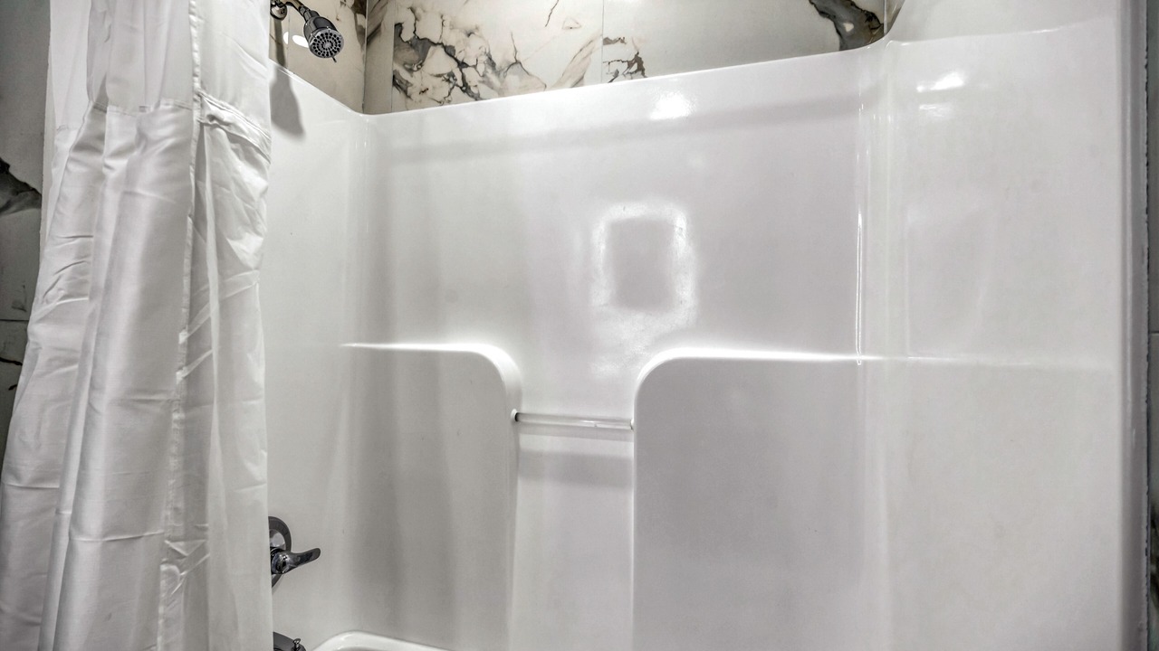 Photo of Bathroom in Rockfall