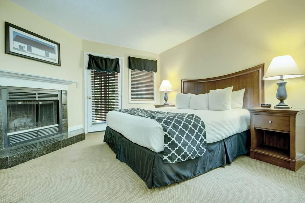 Photo of Bedroom in Francestown
