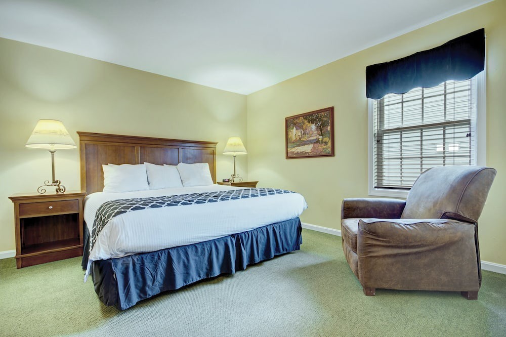 Photo of Bedroom in Francestown