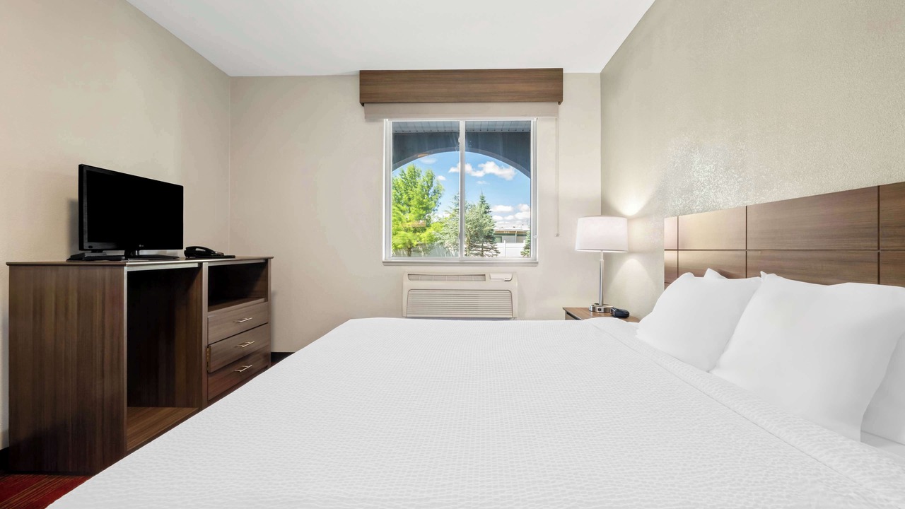 Photo of Bedroom in North Dartmouth