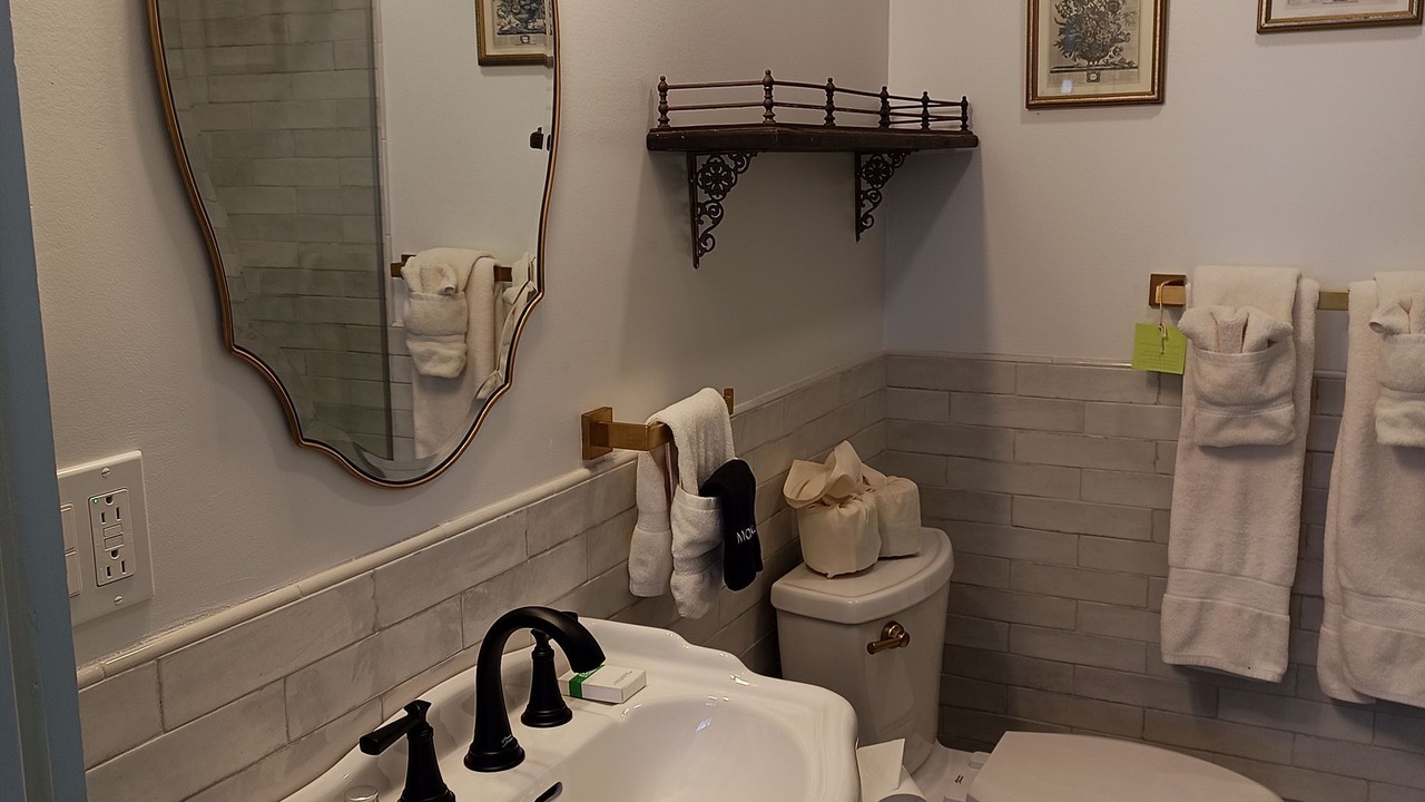 Photo of Bathroom in Arlington