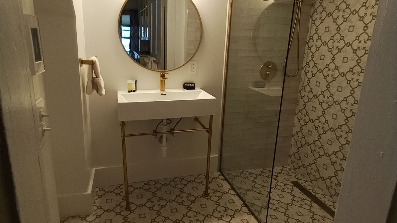 Photo of Bathroom in Arlington