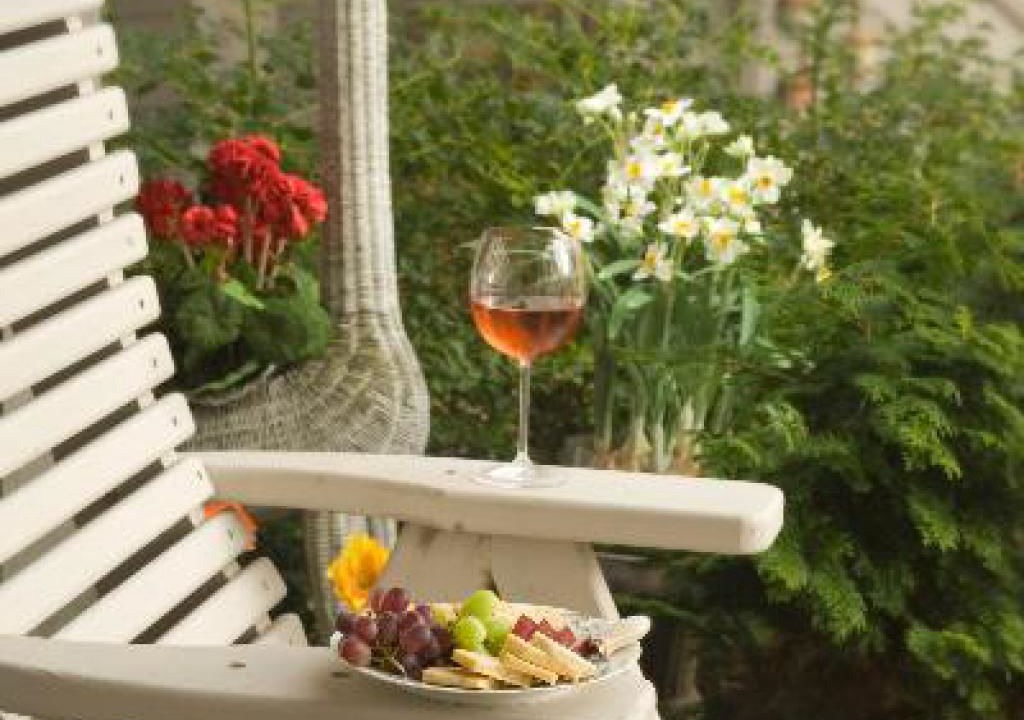 Photo of Outdoor in Top of the Hill