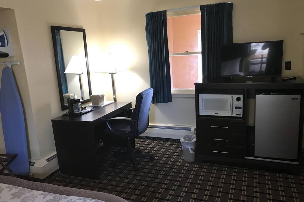 Photo of Bedroom in East Haven  Rutland County