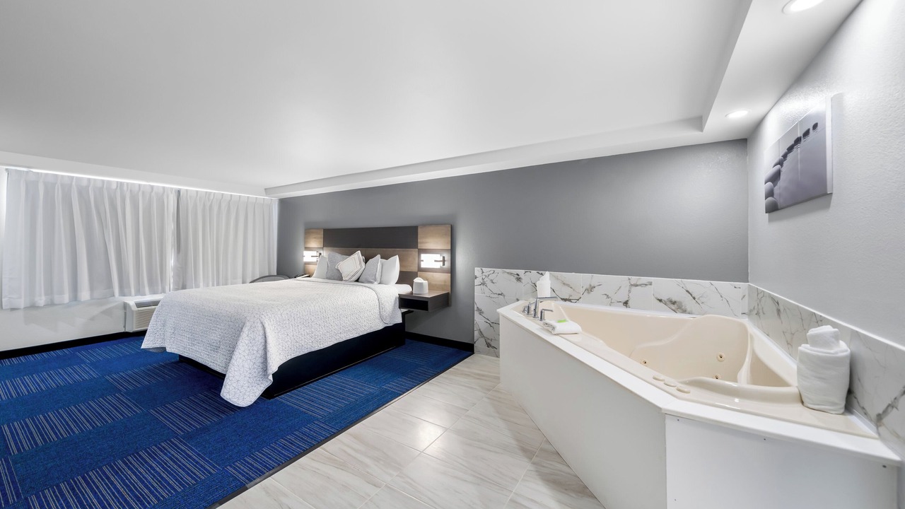Photo of Bedroom in Teaticket