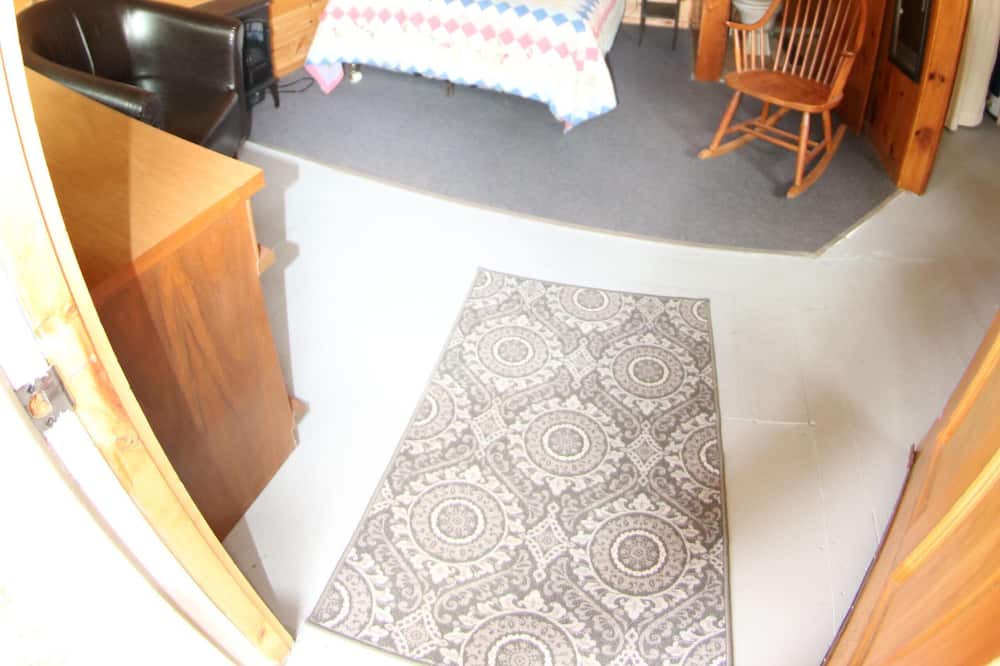 Photo of Bedroom in Alton