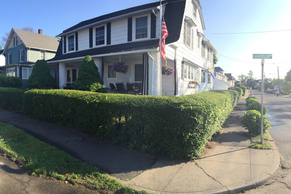 Photo of Outdoor in Woodmont