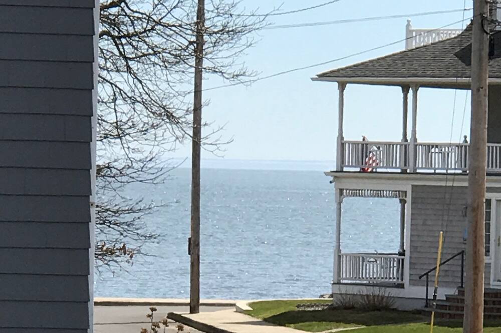 Photo of Outdoor in Woodmont