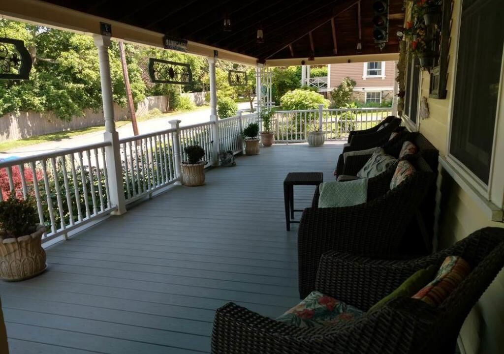 Photo of Outdoor in Top of the Hill