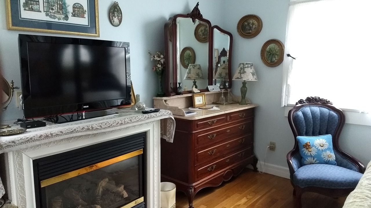 Photo of Bedroom in Top of the Hill