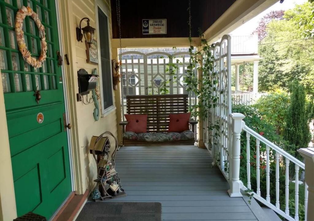 Photo of Outdoor in Top of the Hill