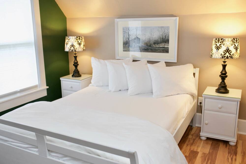 Photo of Bedroom in Brattleboro