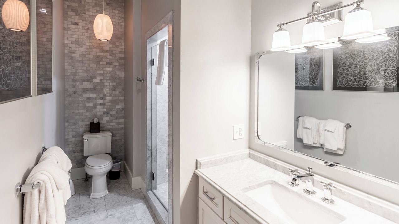 Photo of Bathroom in Fifth Ward