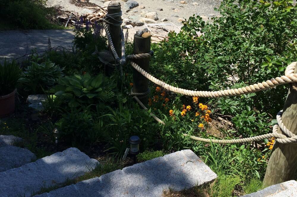 Photo of Outdoor in Trenton