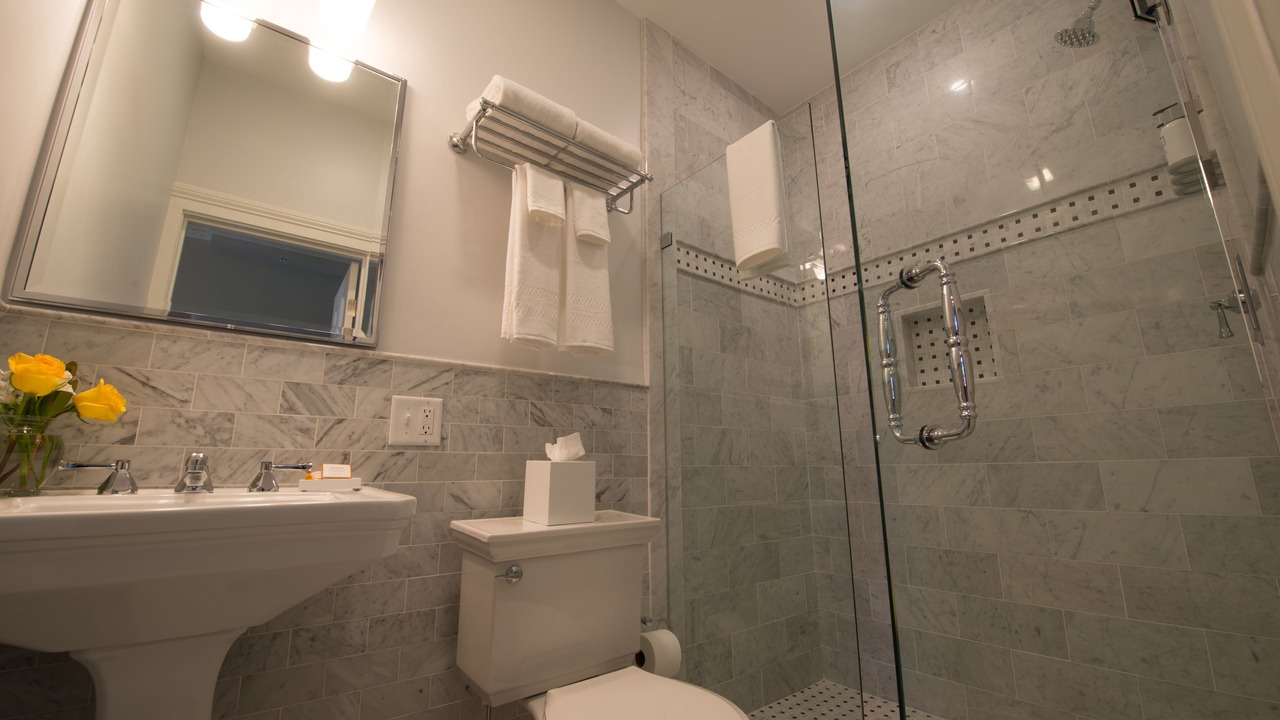Photo of Bathroom in Historic Hill