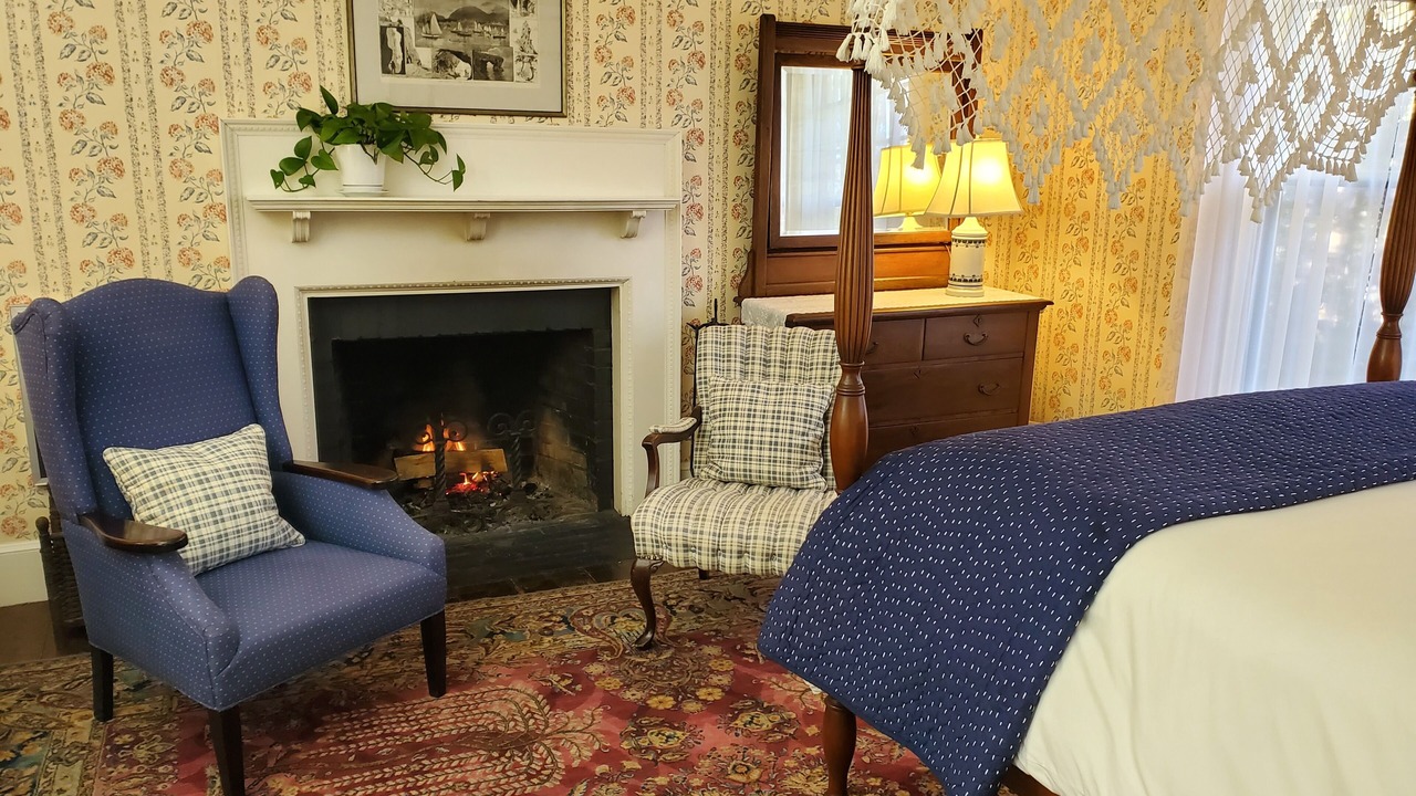 Photo of Livingroom in Northeast Harbor