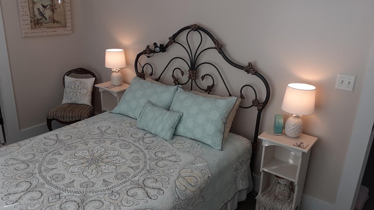 Photo of Bedroom in York Beach