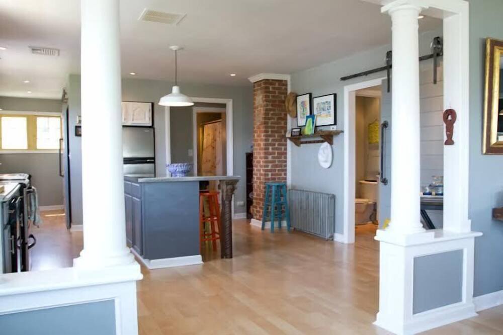 Photo of Bedroom in Westbrook Center