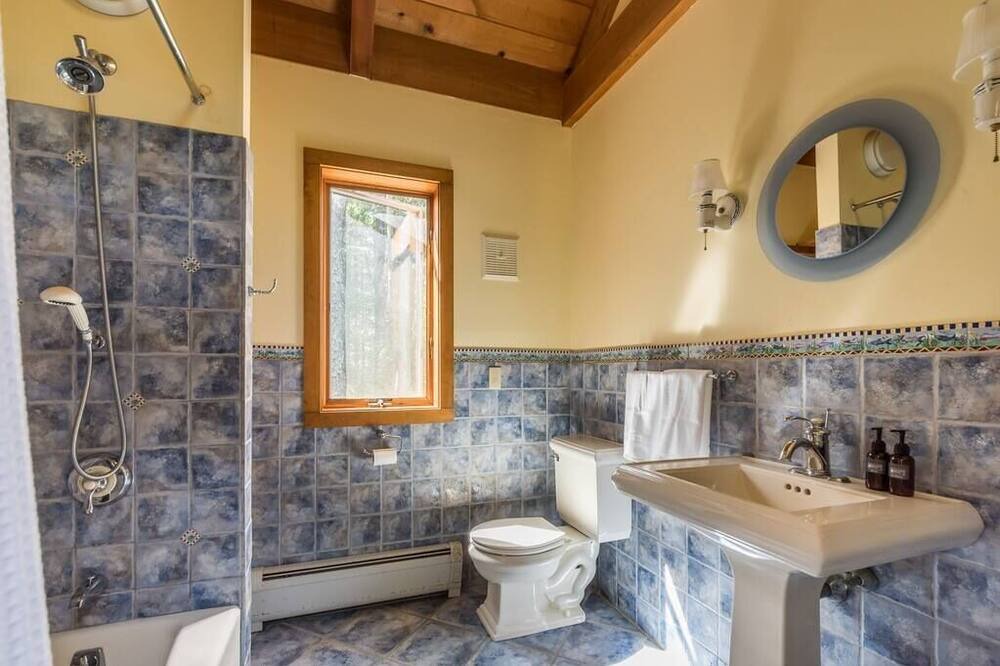 Photo of Bathroom in North Egremont