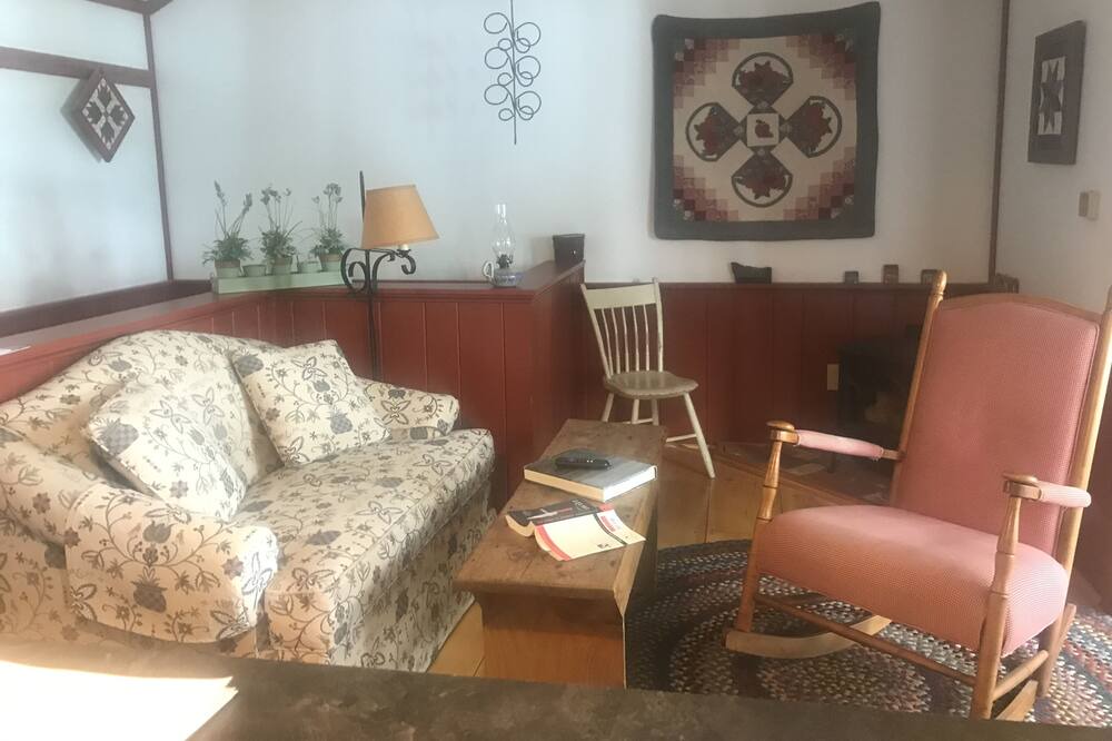 Photo of Livingroom in Holderness
