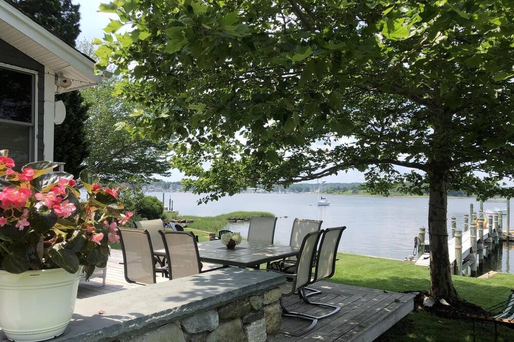 Photo of Patio Balcony in North Kingstown