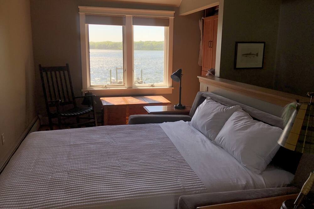 Photo of Bedroom in North Kingstown