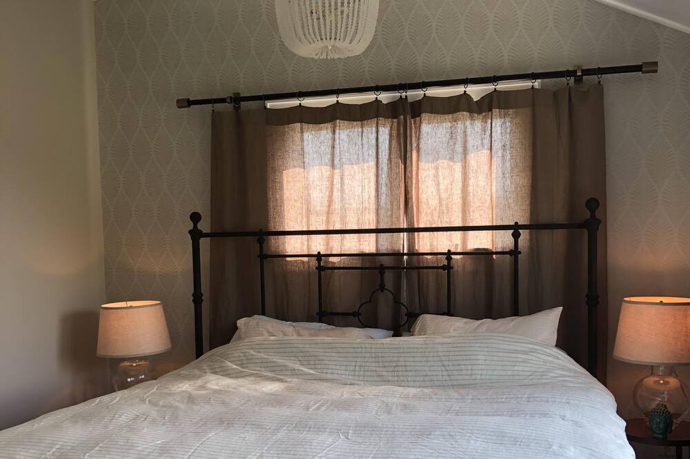 Photo of Bedroom in Westport