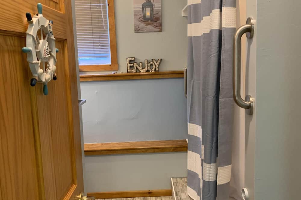 Photo of Bedroom in Tiverton
