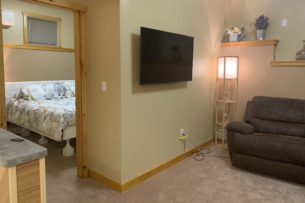 Photo of Bedroom in Tiverton