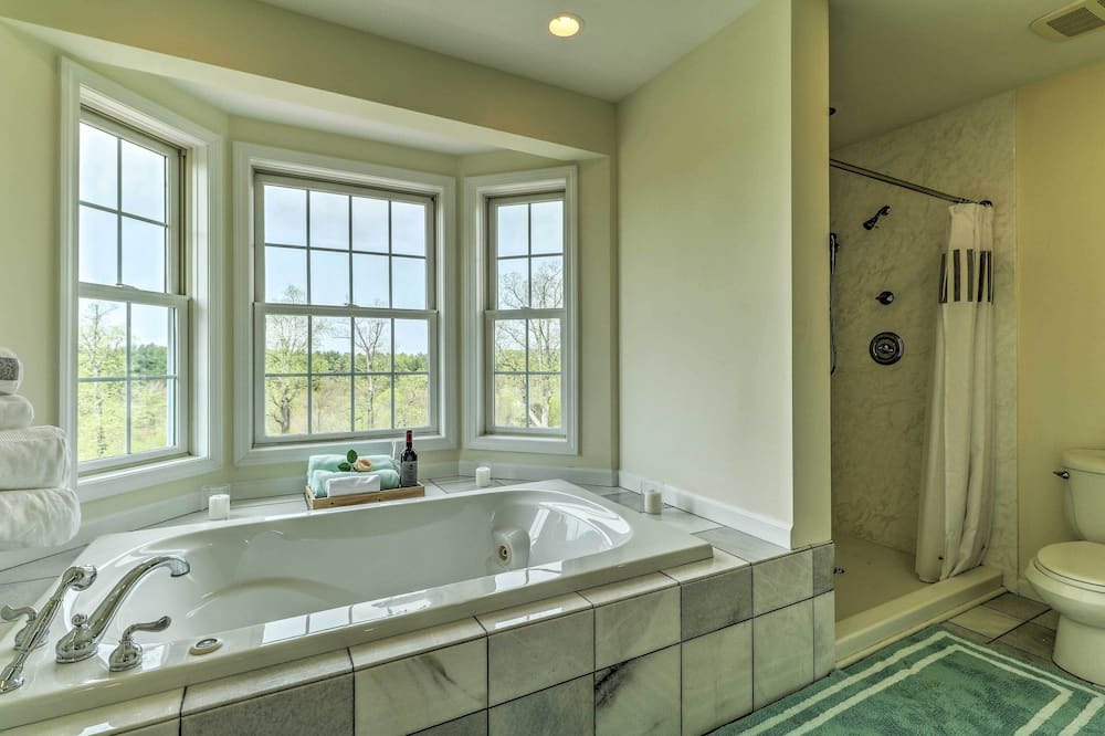 Photo of Bathroom in Goshen