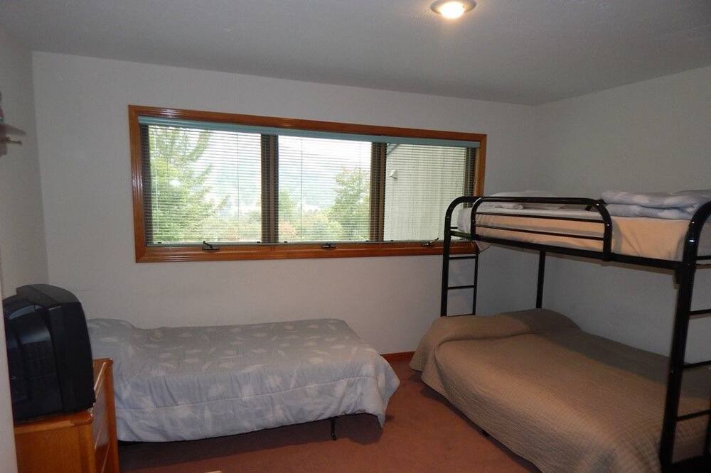 Photo of Bedroom in West Dover
