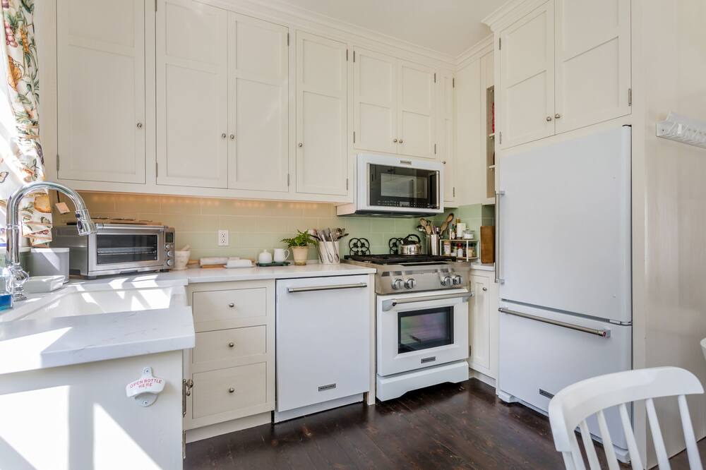 Photo of Kitchen in Lakeside