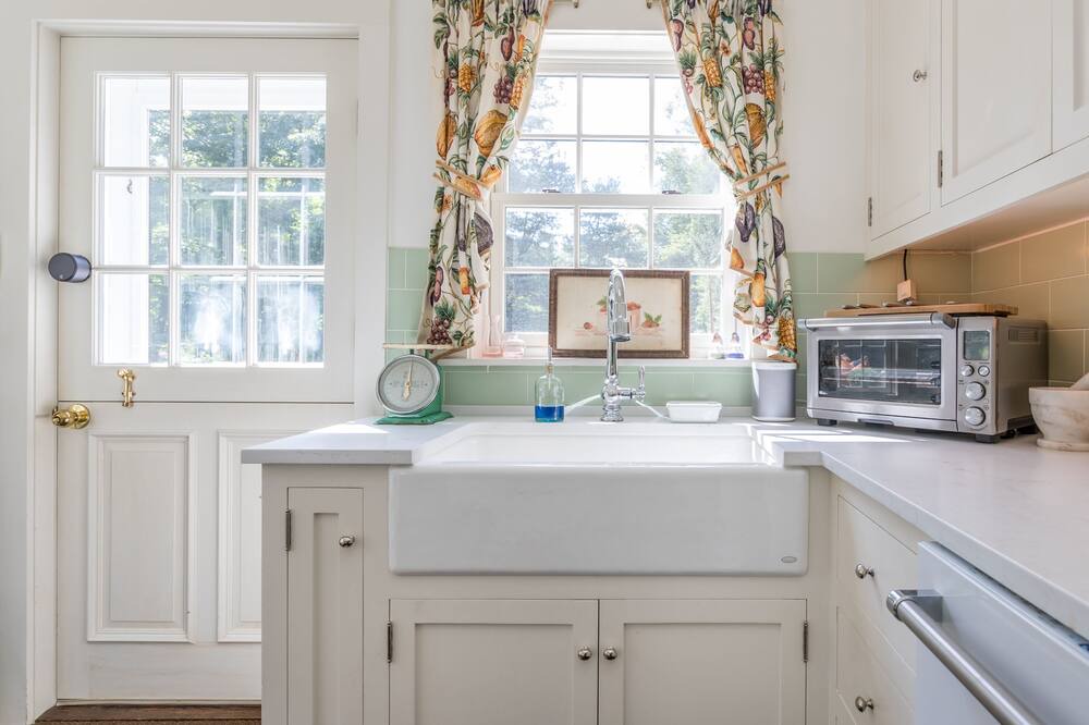 Photo of Kitchen in Lakeside