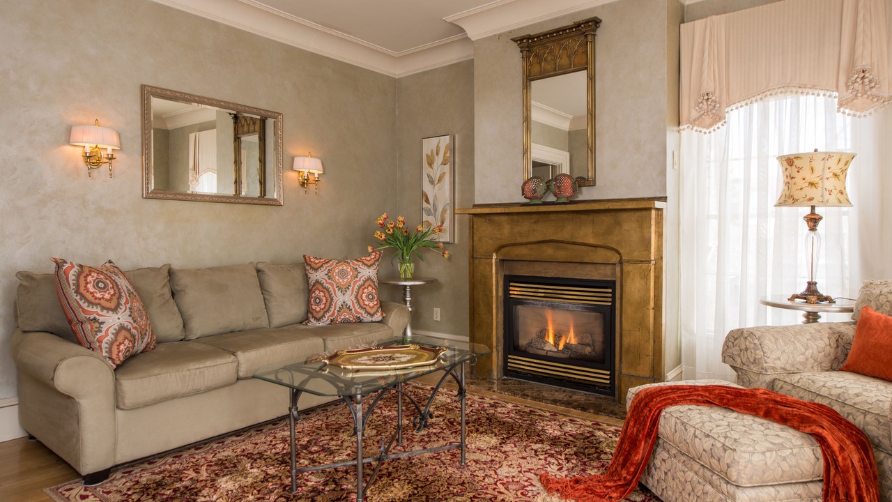 Photo of Livingroom in South Yarmouth
