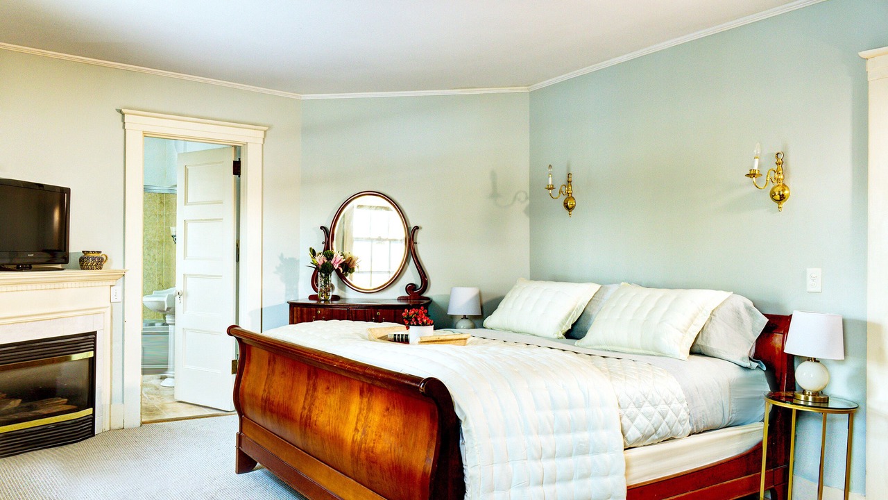 Photo of Bedroom in Lenox