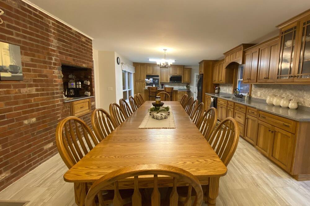 Photo of Others in Oaks Corners