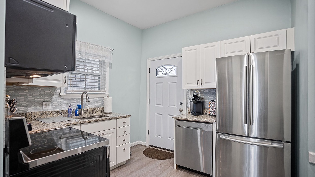 Photo of Kitchen in Yachting Village