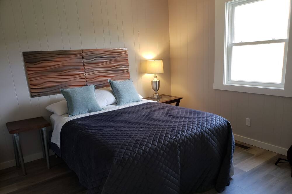 Photo of Bedroom in Waterbury
