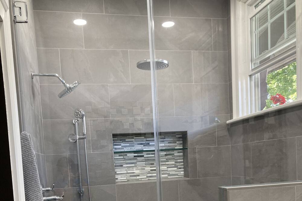 Photo of Bathroom in Arlington