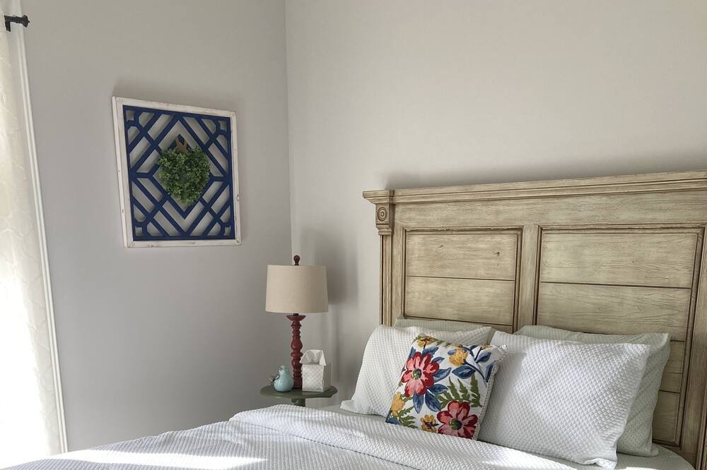 Photo of Bedroom in Arlington
