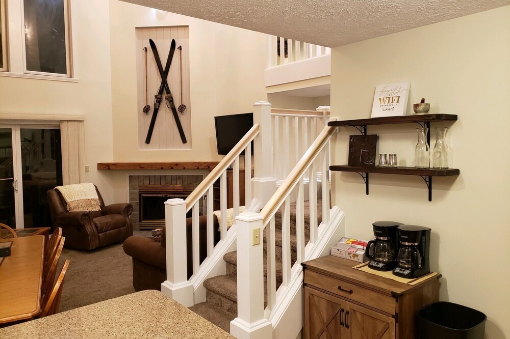 Photo of Livingroom in Clymer