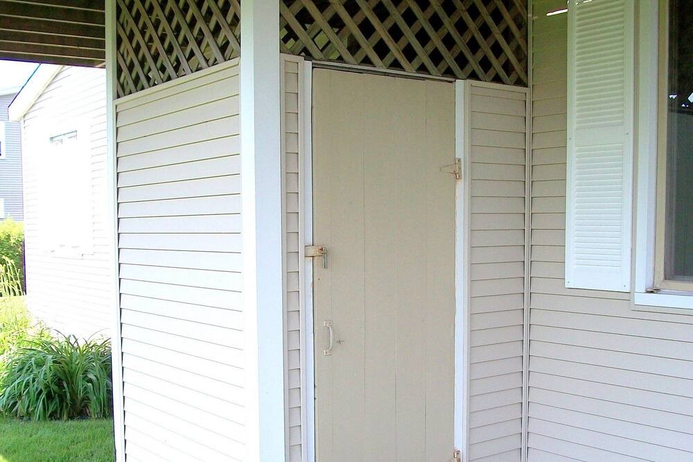 Photo of Outdoor in Eastward Look