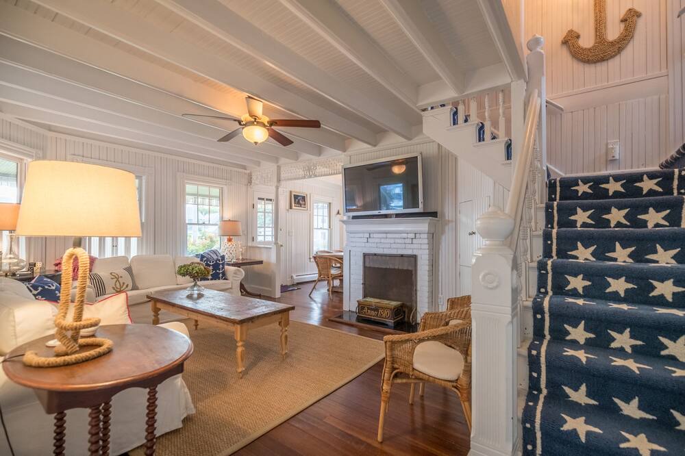 Photo of Livingroom in Devon