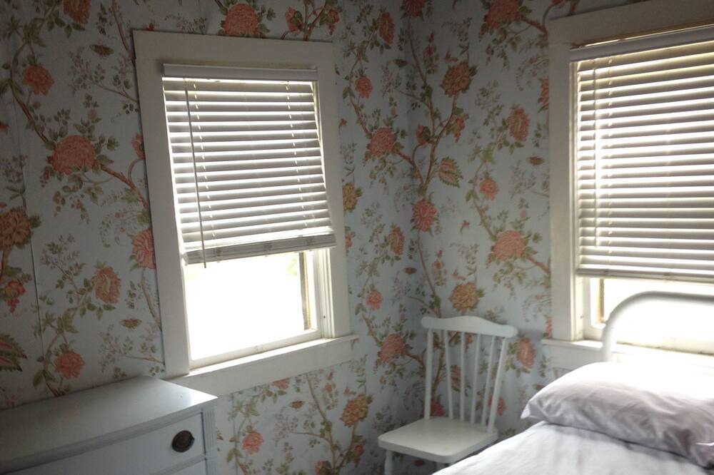 Photo of Bedroom in Charlestown